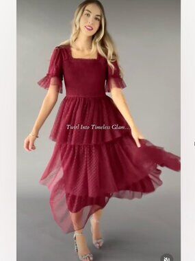 NWT Baltic Born Alana Tulle Tiered Dress in burgundy L